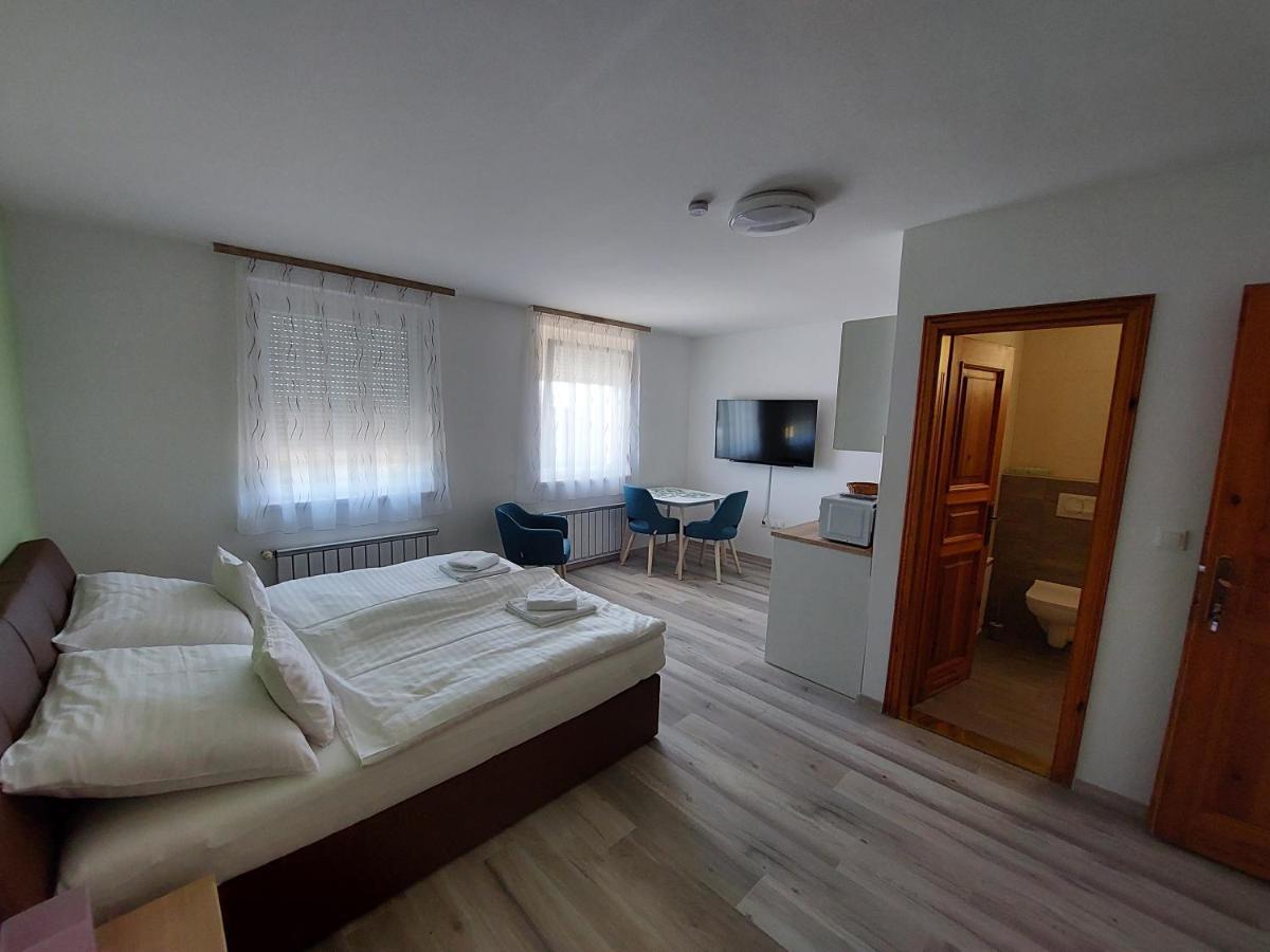 Villa Laar Хевиз Экстерьер фото