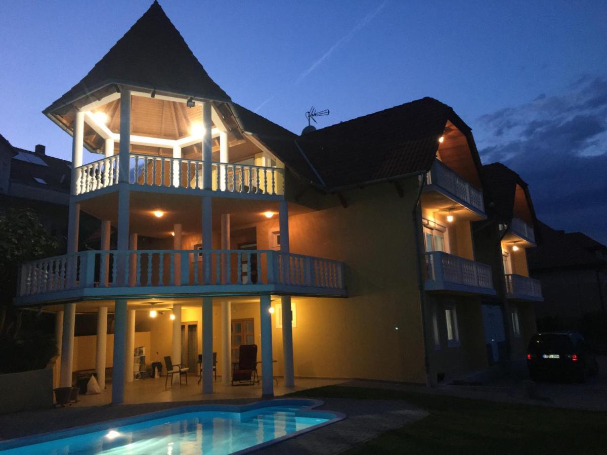 Villa Laar Хевиз Экстерьер фото