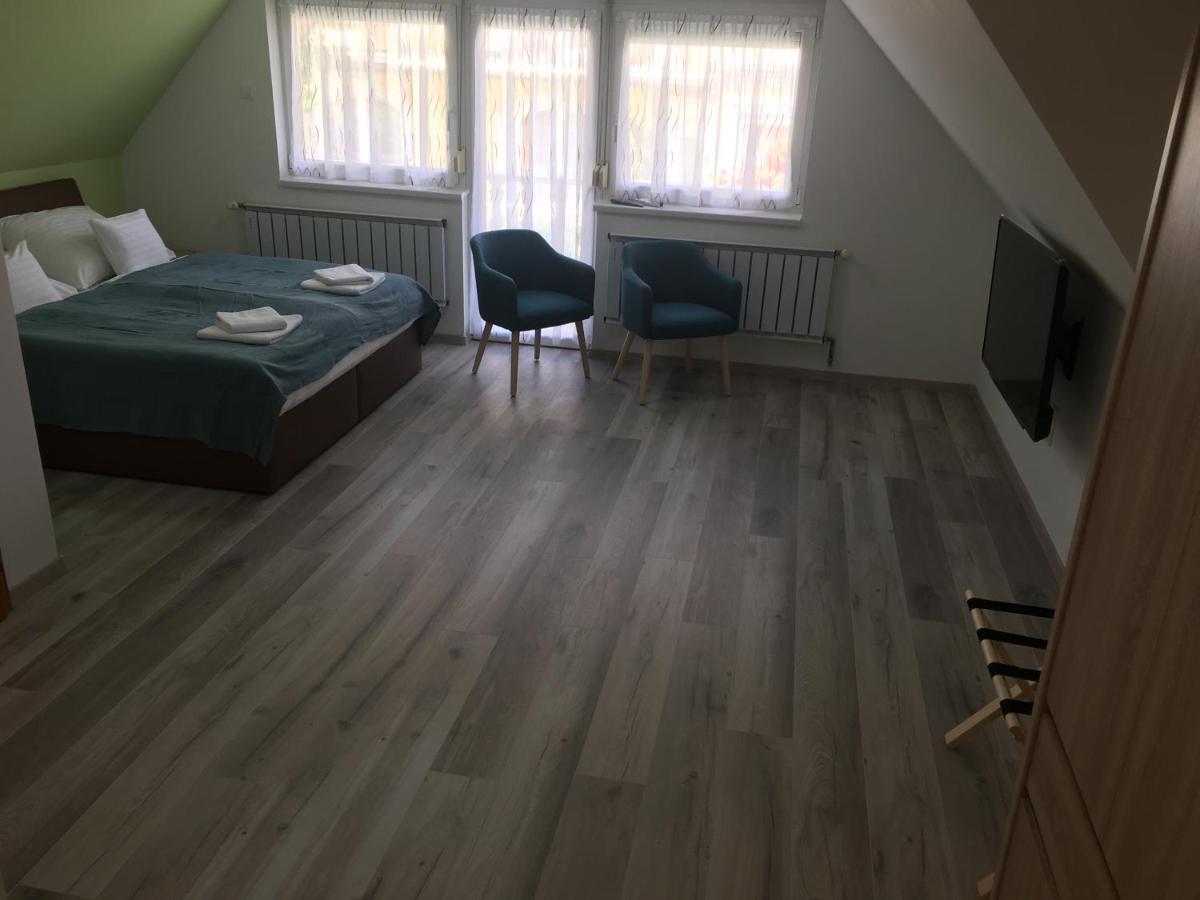 Villa Laar Хевиз Экстерьер фото